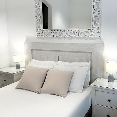 גיברלטר Delightful City Centre Studio Clarendon Apartment - Grand Central House מראה חיצוני תמונה
