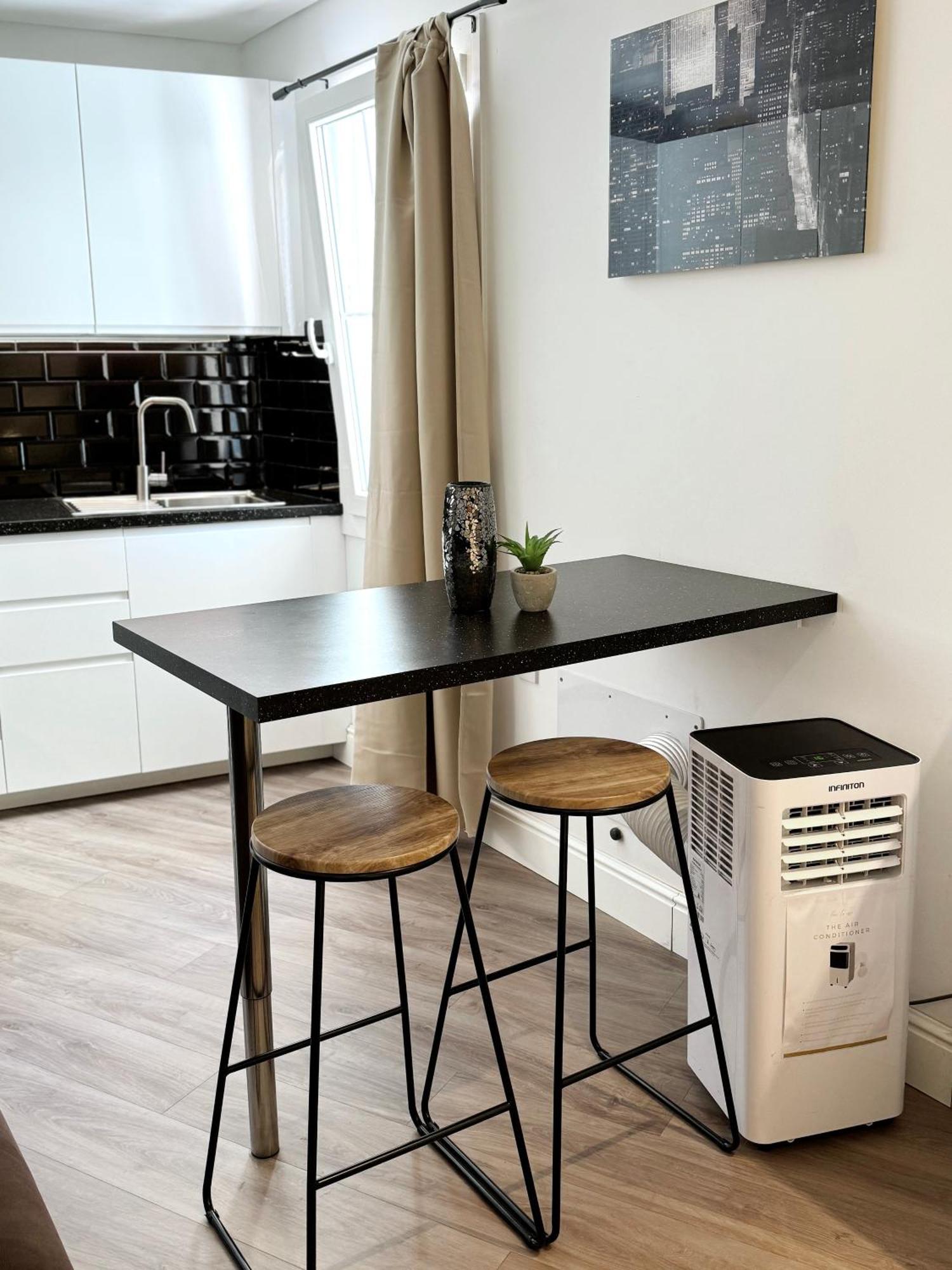 גיברלטר Delightful City Centre Studio Clarendon Apartment - Grand Central House מראה חיצוני תמונה